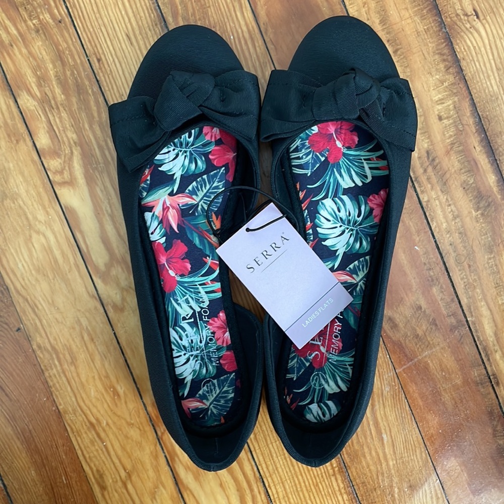 Ladies Flats